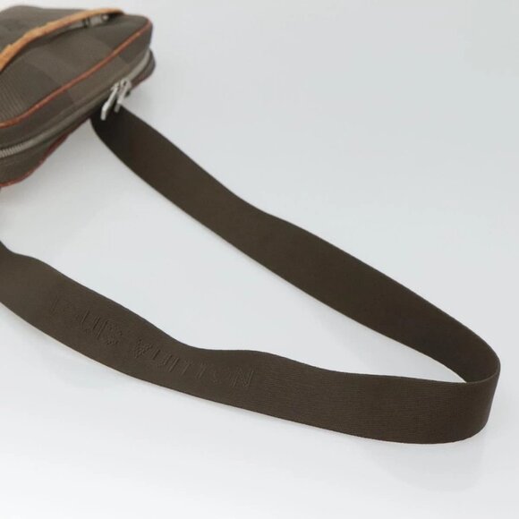 LOUIS VUITTON Damier Geant Acrobat Shoulder Bag Khaki - Picture 6 of 16